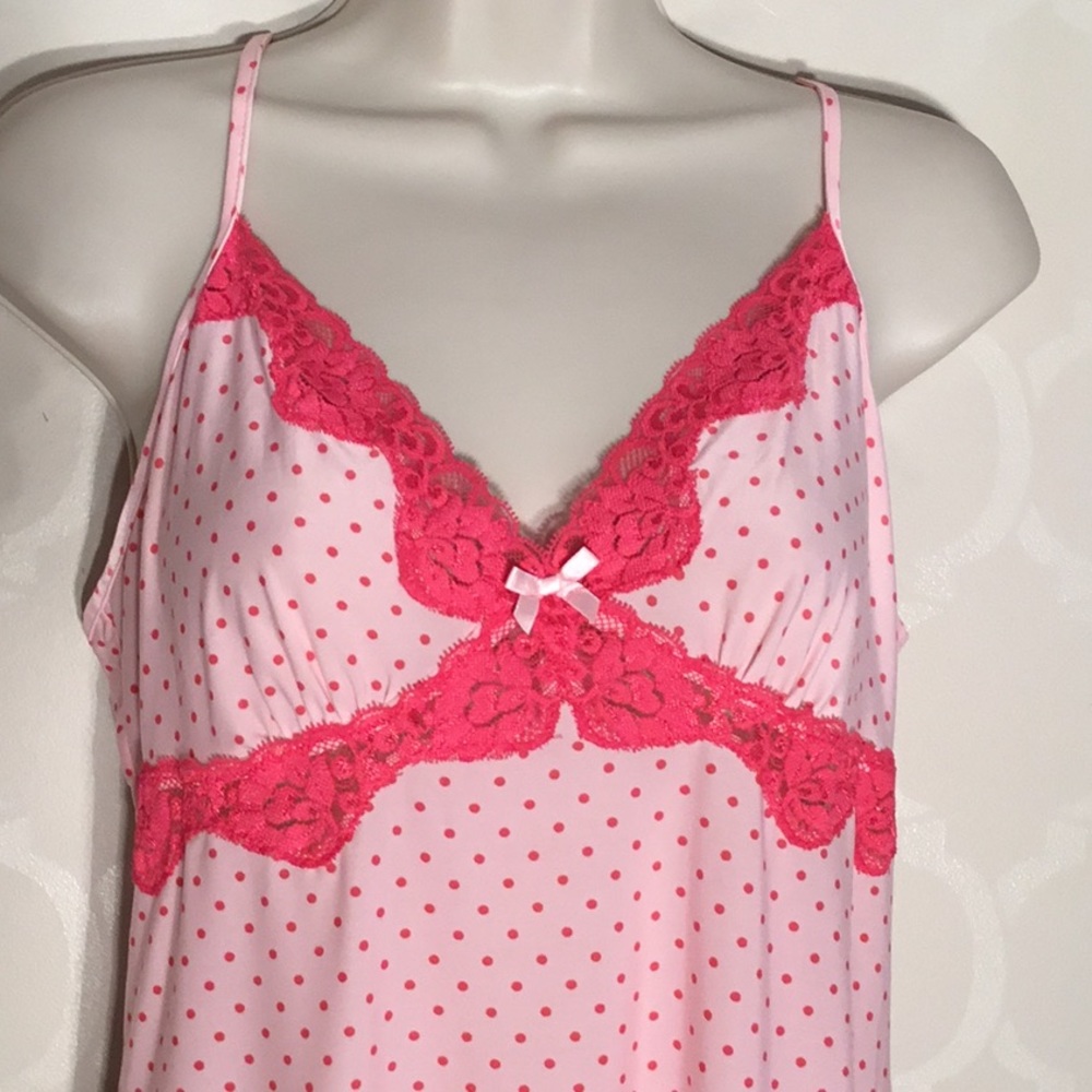 PINK POLKA DOT NIGHTGOWN & ROBE - Picture 4 of 9